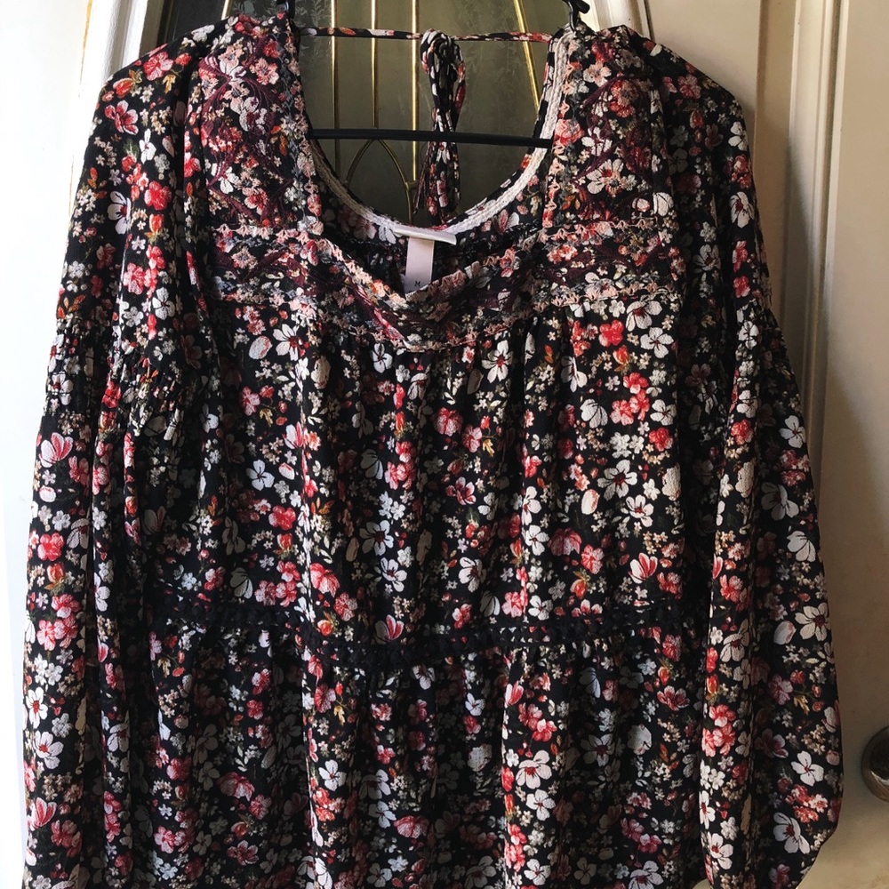 Floral fall top!🍂